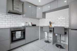 3 Bed Home Near Birmingham Centre & Transport Links