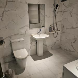 Guri C Boutique Hotel