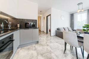 Gicek Apartament 3B z balkonem bezpłatny PARKING Faktura VAT 4 osobowy ARENA K-S SSE