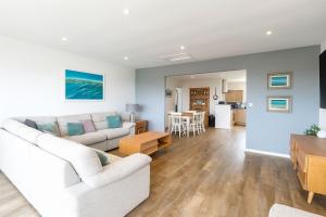 Wheal Francis - Hot Tub - Accessible Bungalow - Free Wi-Fi - Parking