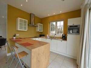 Sint-Amands Country Escape