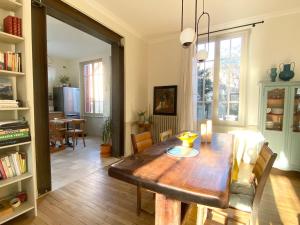 Maison avec jardin, à deux pas du centre-ville