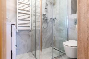 Gicek Apartament 11B bezpłatny PARKING Faktura VAT 4 osobowy ARENA K-S SSE