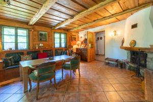 Dom Zielony Kamień z jacuzzi i bilardem