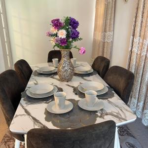 Fairholme Gardens House