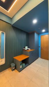 The BlueCozy Stay Lucknow Omaxe Hazratganj