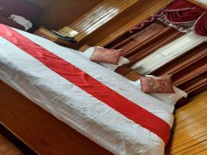 Hotel The Golden Ice