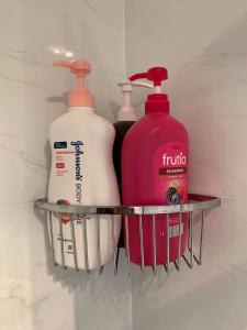 Stylish Chic King Bedroom