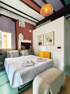 Casa Colgada Mirador de Leonor by Gloove