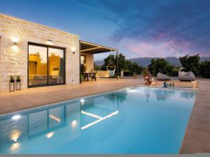 PanStel - Villa Solene with private pool