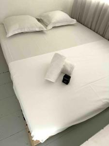 Large bright loft 6 people near Saxe-Gambetta