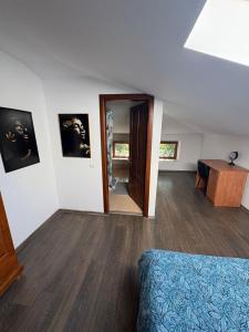 Propriete 13 - Close to downtown, Spiridon Hospital, IRO Hospital