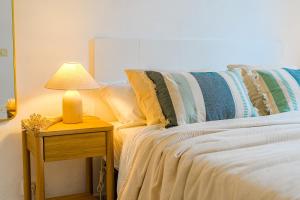 2 BDR Apartment in the Heart of Los Gigantes