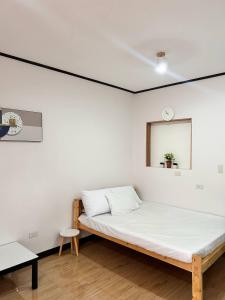 Kaes Place Staycation House near Windmill Farm