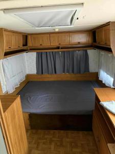 Grado caravan, lakókocsi 448