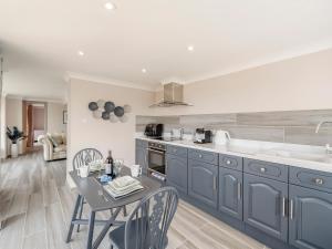 Crownhill Bay Garden Suite - Uk47511