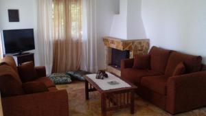 Apartment with Private Pool Korinthia Greece