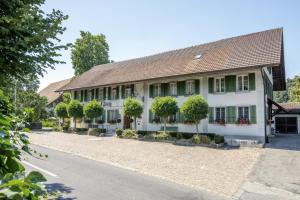 Gasthof Kreuz Mühledorf