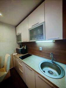 Magic Apartman Kop - Kraljevi Cardaci