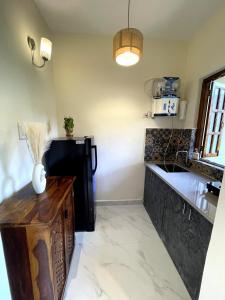 Beach Walk Casa Amor by There4You Tourism Goa