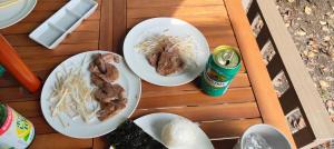 A forest guesthouse with barbecue facilities