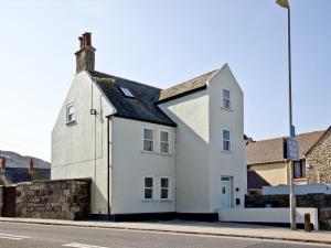 Elizabethan House