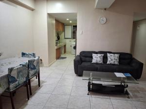 Cozy Apartment with Dining & Living Area