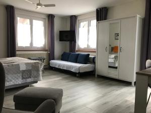 Joli appartement une pièce avec place de parc