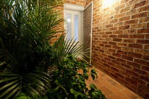 3 Bed Townhouse with Games Room, 5 min walk to the beach