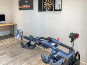 Wysteria, North Lodge