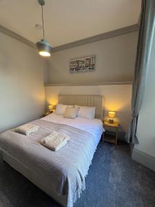 Taobh na Mara - Macaulay Letting