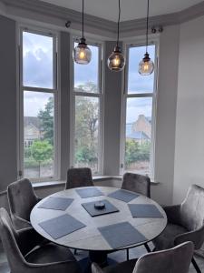 Taobh na Mara - Macaulay Letting