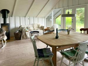 Kalmar House By Forest And Beach In Lolland