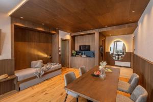 Tratterhof Mountain Sky Hotel