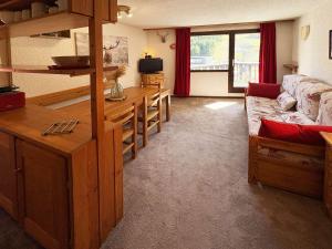 Appartement au cœur des Orres 1650, 6 pers, départ skis, balcon, animaux admis - FR-1-322-305