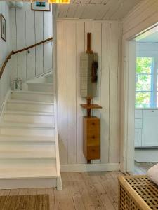 Traditional Cottage Near Linnés Råshult