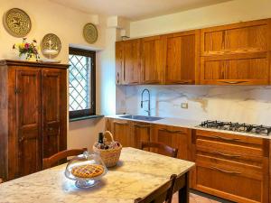 Historic Villa Among Olive Trees Near Assisi