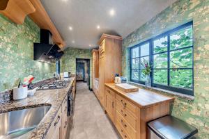 3 Bed in Thelwall oc-c29954