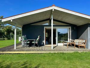Colourful Holiday Home Near Middelfart Beach