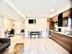 The Simple Escape, Walkout Basement on Ravine