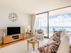 2 Bed in Westward Ho 88853