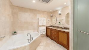 St, Peters Bay 111 condo