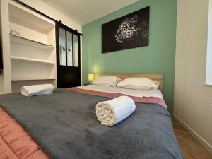 Cosy F2 , Marx Dormoy A WIFI