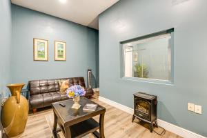 Peaceful Weekend Rendezvous! Odessa Apartment