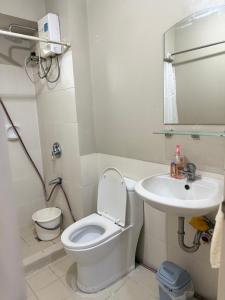 1BR LaVerti Cloud Nine Suite Family affordable staycation