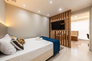 Studio Completo com Piscina na Cobertura - KH702