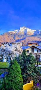 I LAGHEE casette BREVA e TIVANO Stylish Winter Cottage Cozy Home with Private Garden