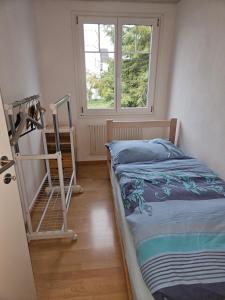 Holzchalet mit Garten