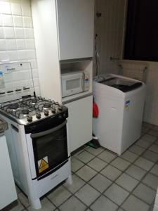 MARAVILHOSO 2 QUARTOS en PONTA VERDE 100 MT PRAIA