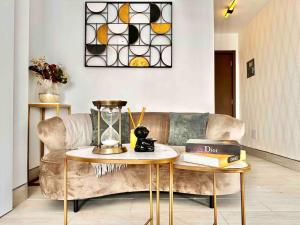 Comfy 1BR Apt, Full AC, Pool.